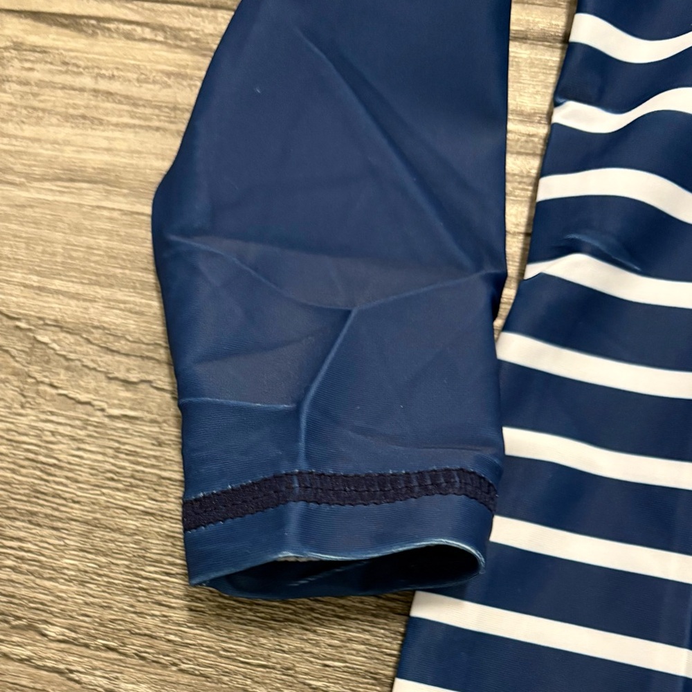 Navy and White Long-sleeve one piece swimsuit
Size 2T - Picture 5 of 6